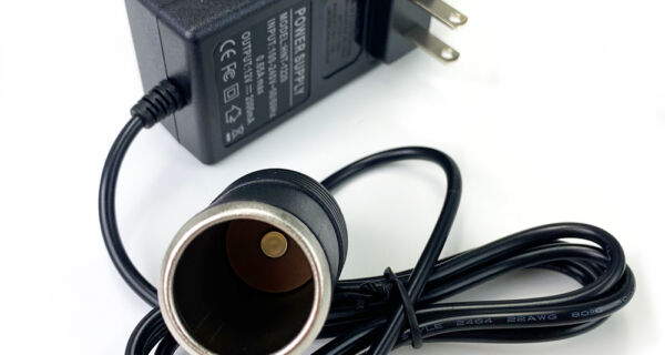AC to DC Adapter 100V-240V Plug