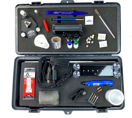 The EZ-250S Mobile system is a part of the Delta Kits Premium Series and is equipped with the popular B250 Bridge and stainless steel screw type injector, the Ignite UV lamp, and enough resin and supplies to complete 100 repairs.