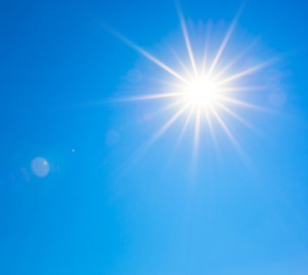 What can be done to slow the dry time in hot, sunny weather?